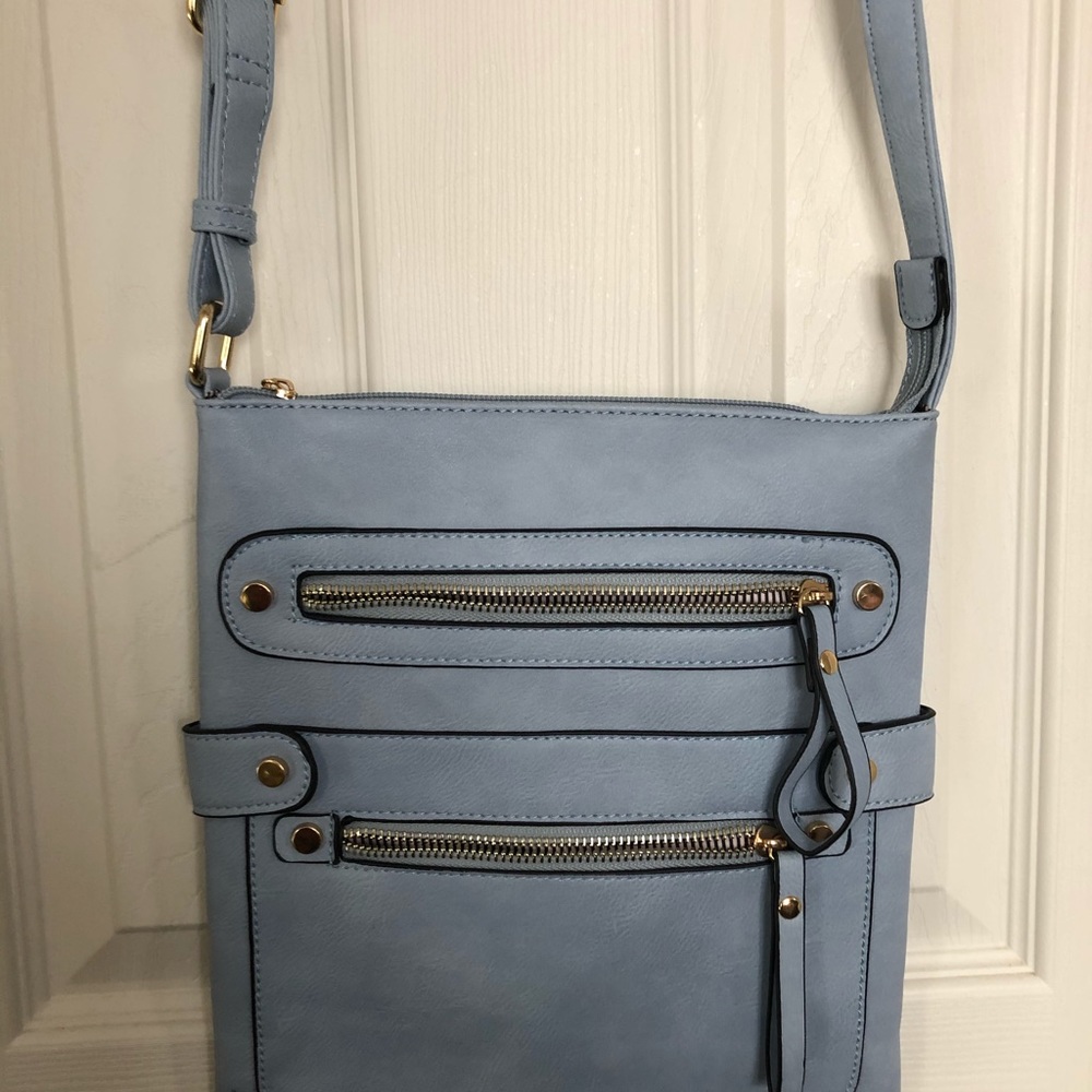 Crossbody zippered purse